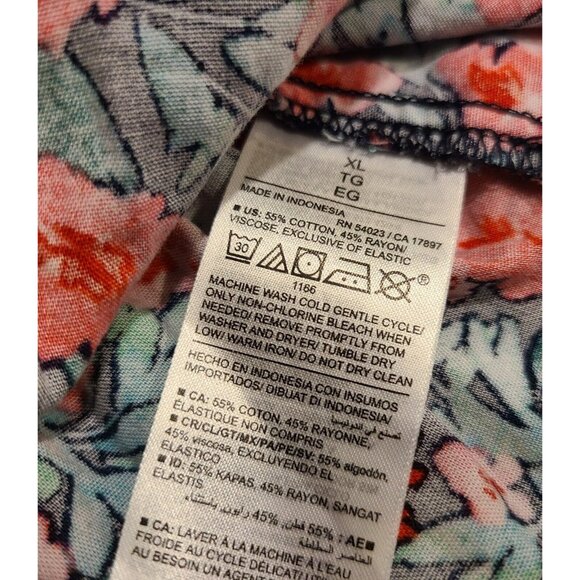 Lot of 2 Old Navy Size XL Red Floral Smocked Tank Ruffle Flowy Boho - Picture 11 of 15